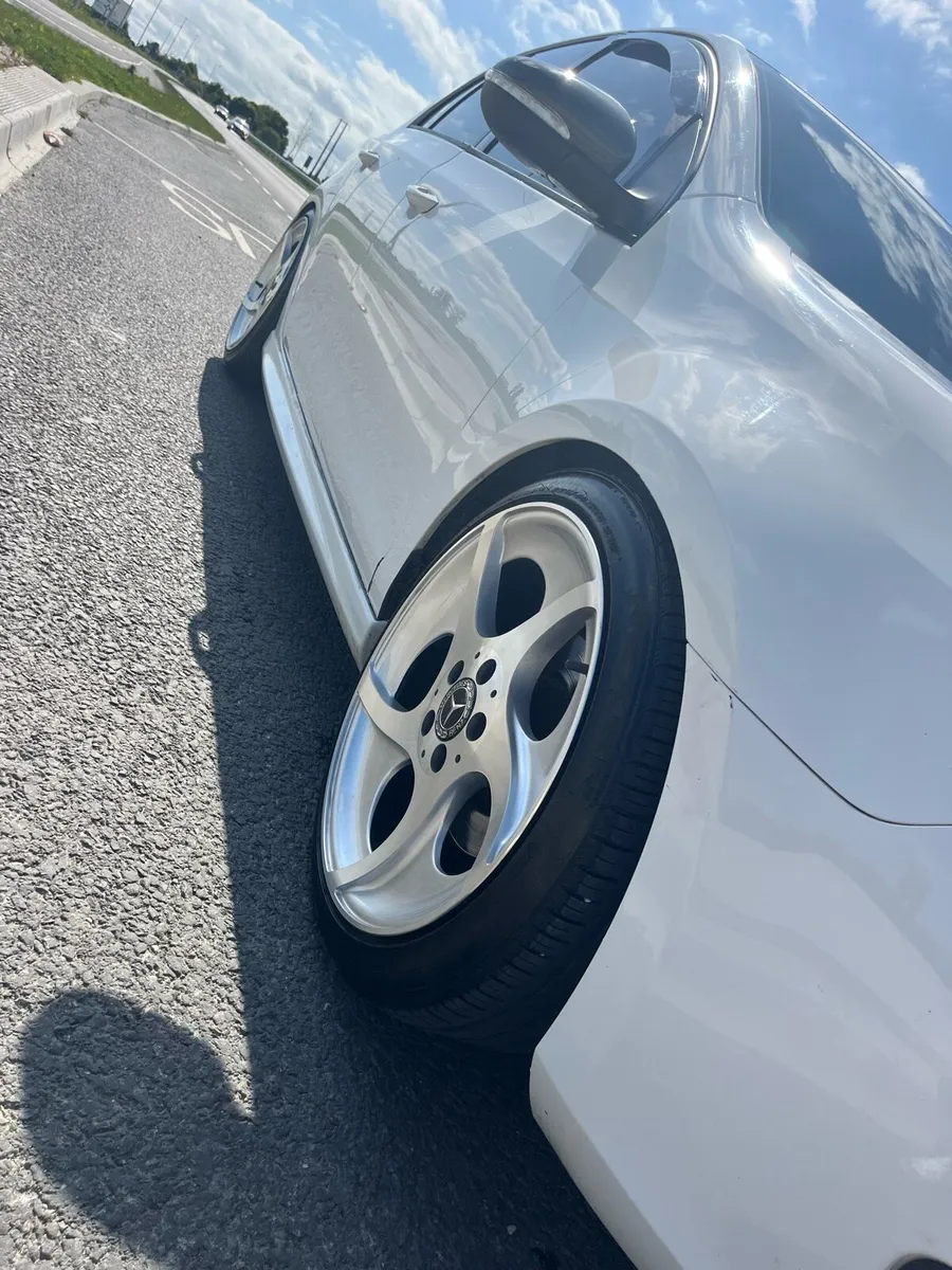 Volkswagen golf 1.6 - Image 2