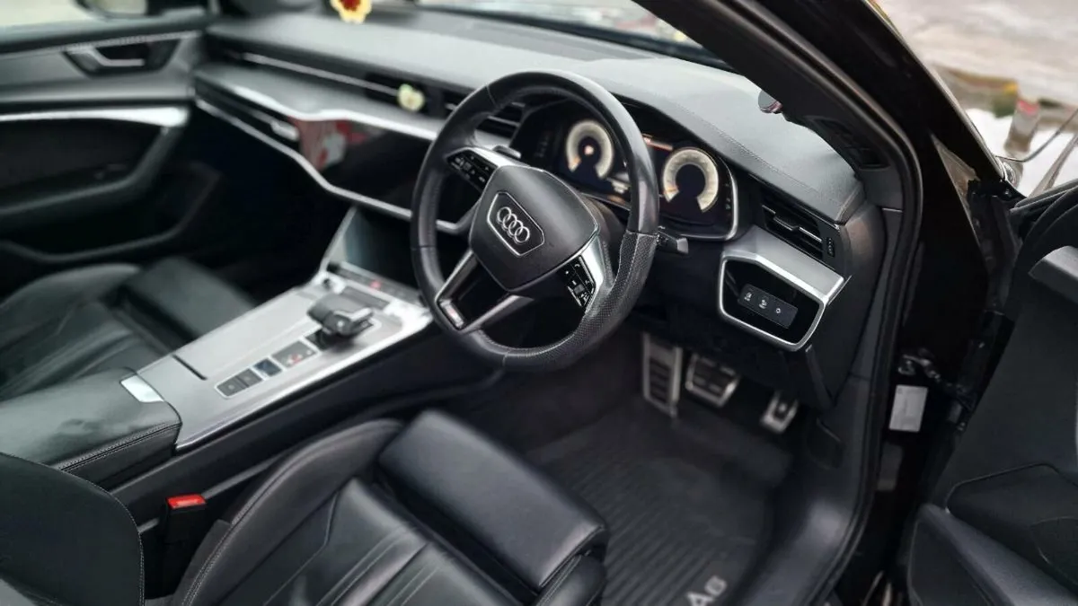 Audi a6 s line black edition - Image 4