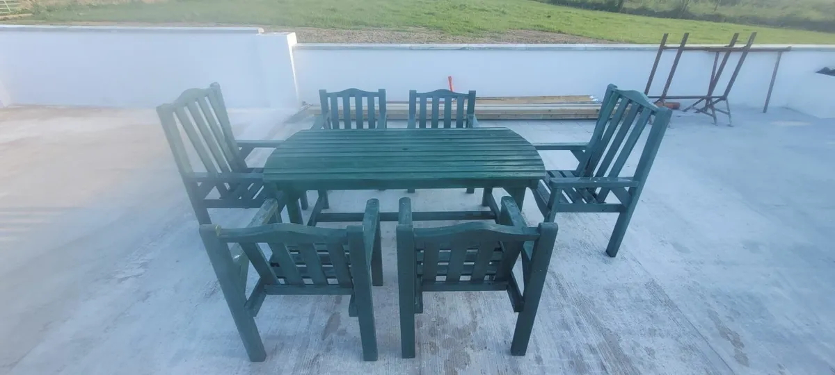 Outdoor Table & Chairs - Image 3