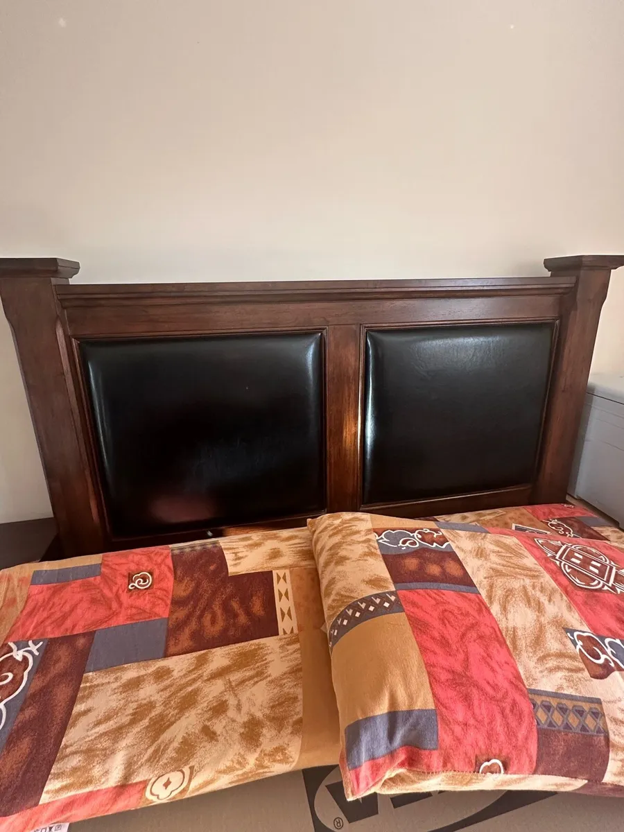 Bed - Image 3