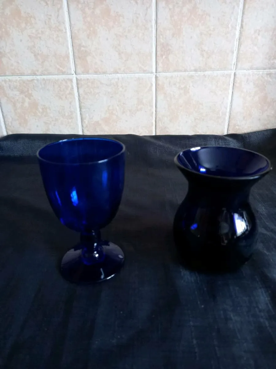 Bristol Blue Wine Glass & Vase - Image 1