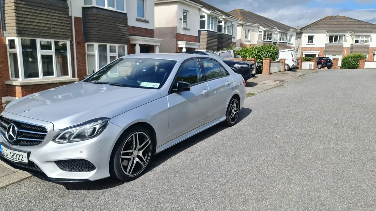 Mercedes-Benz E-Class 2015 AMG Night ED 4 DR - Image 3