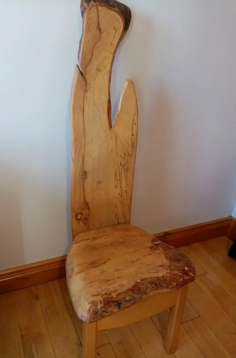 Handcrafted Oak Chair - Image 1