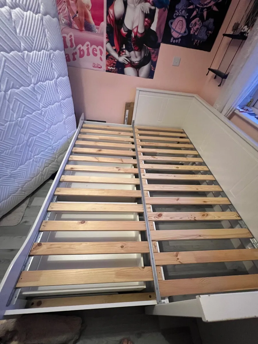 Bed - Image 3