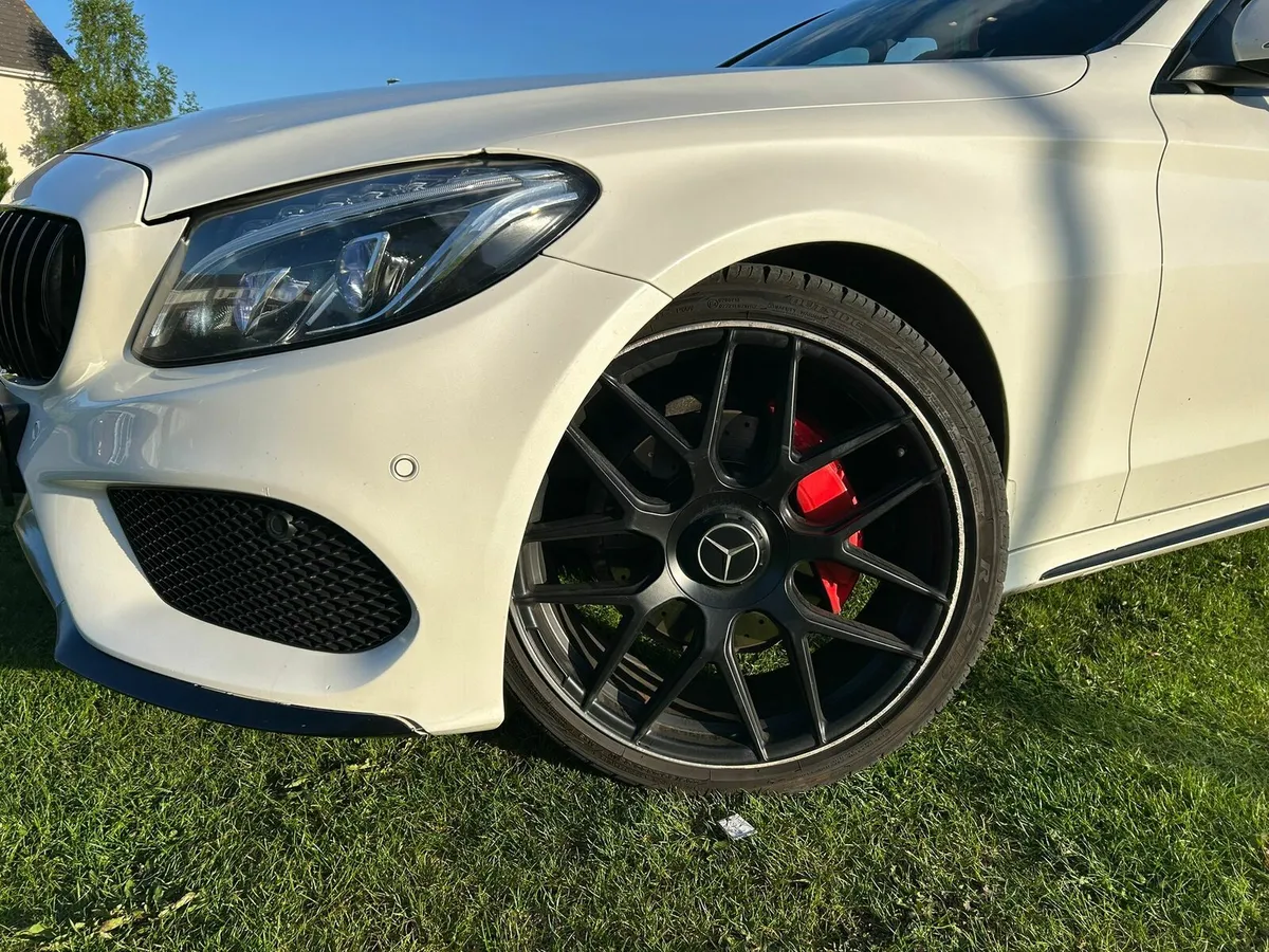 Mercedes-Benz-C-Class AMG Line Frish NCT - Image 2