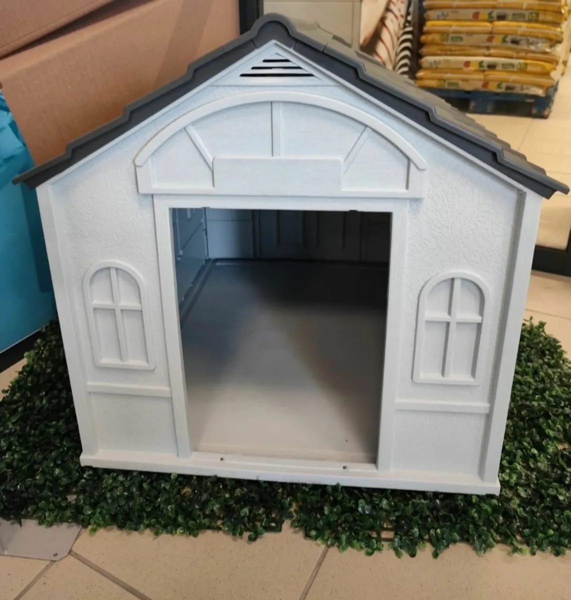 Cat/ dog house - Image 1