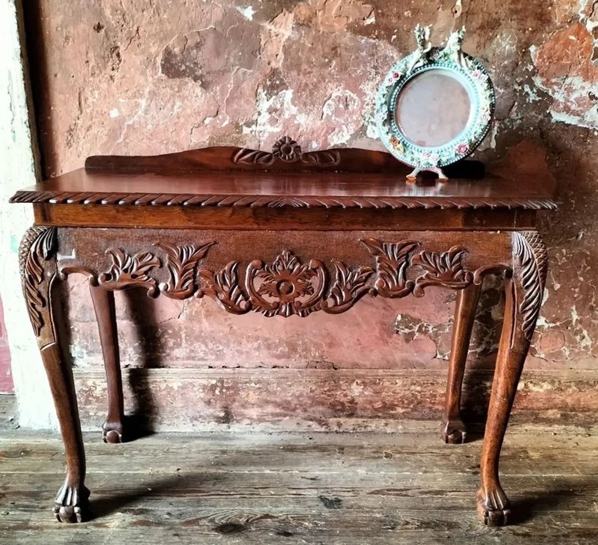 A Chippendale style mahogany Chippendale style mahogany Hall Table - Image 1