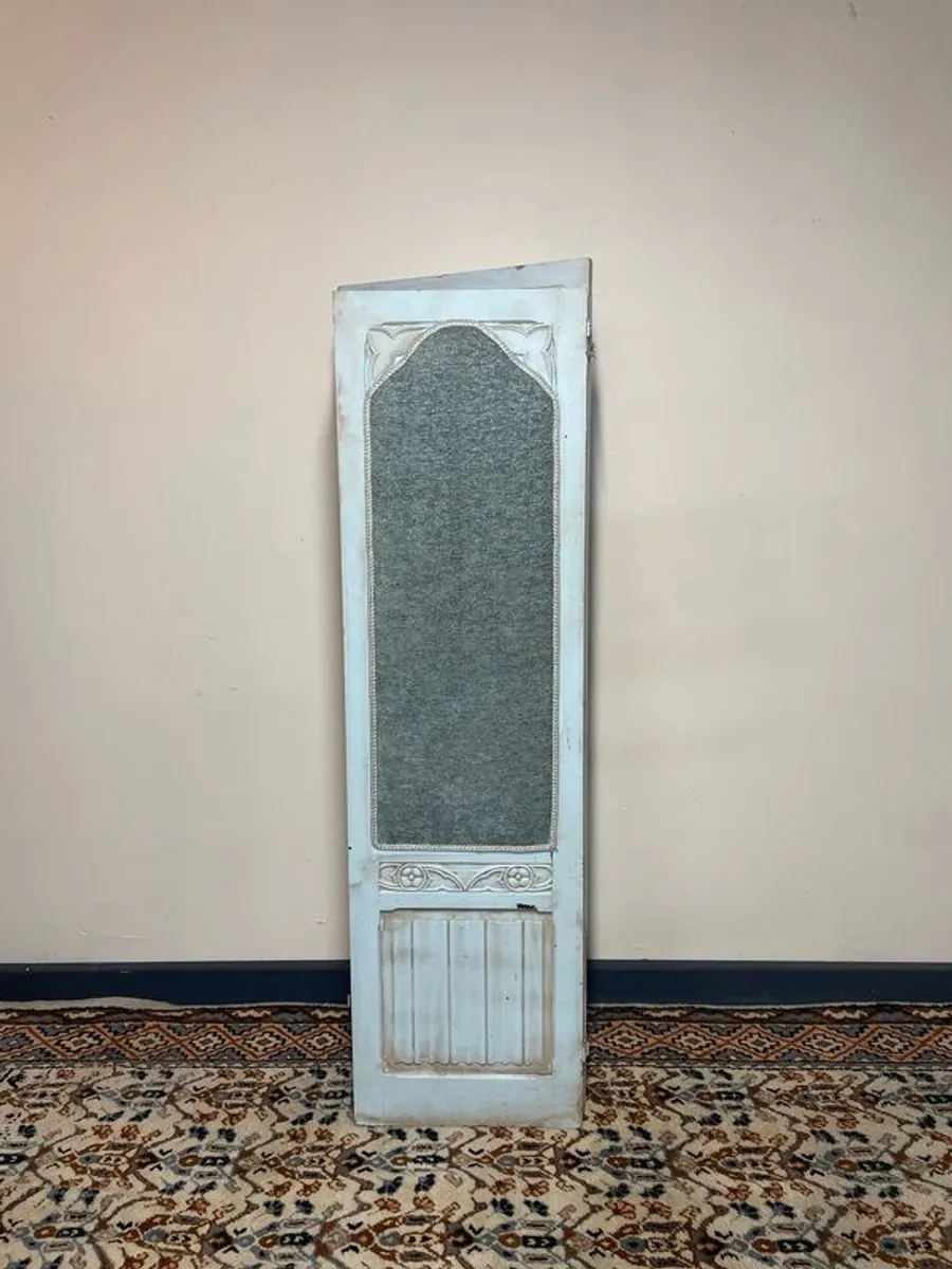 FLASH SALE ! Was 325 Now 230 ! Painted & Distressed Three Fold Room Divider / Screen. - Image 2