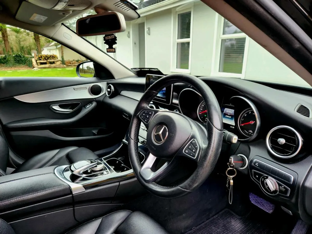 Mercedes-Benz C350 E Sport - Image 4