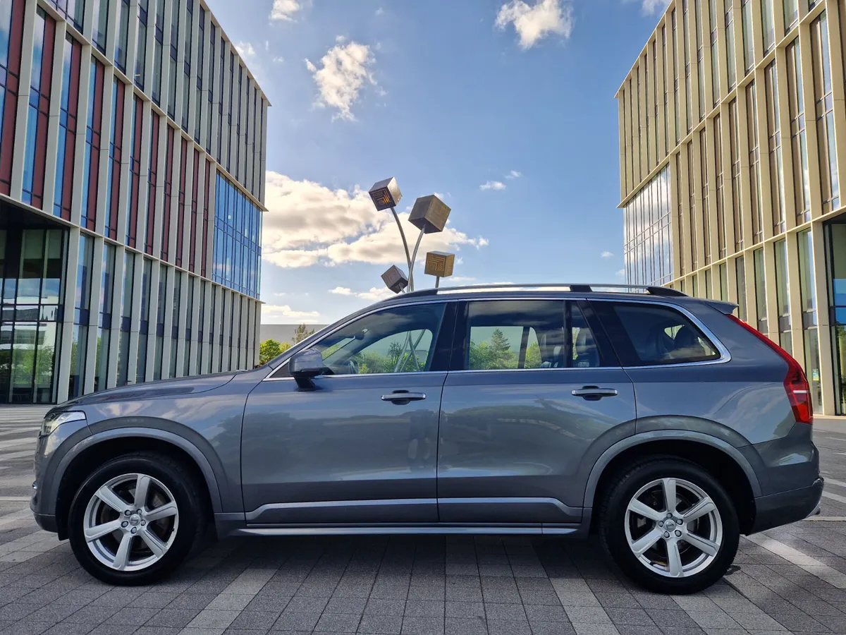 Volvo XC90 D5,FULL SERVICE HISTORY,NEW NCT, SUPERB - Image 3