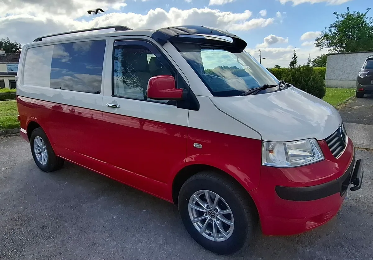 Volkswagen Transporter - Image 4