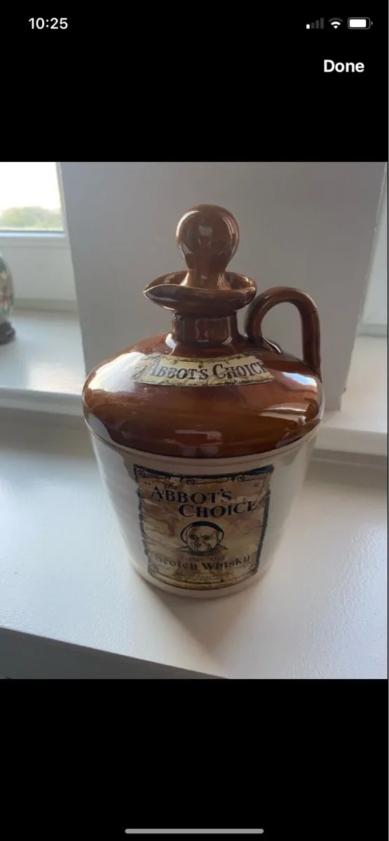 Abbot’s Choice Scotch Whisky Ceramic Crock - Image 1