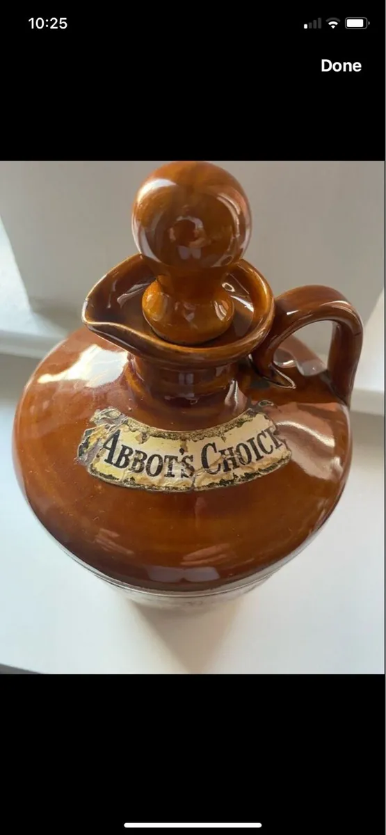 Abbot’s Choice Scotch Whisky Ceramic Crock - Image 3