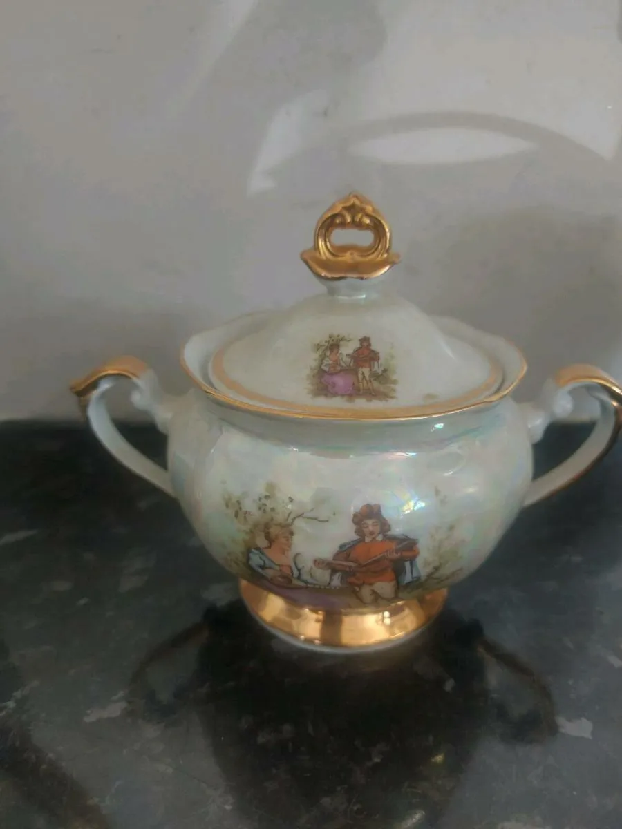 Exquisite 1960's Chodziez pearlescent tea coffee - Image 4