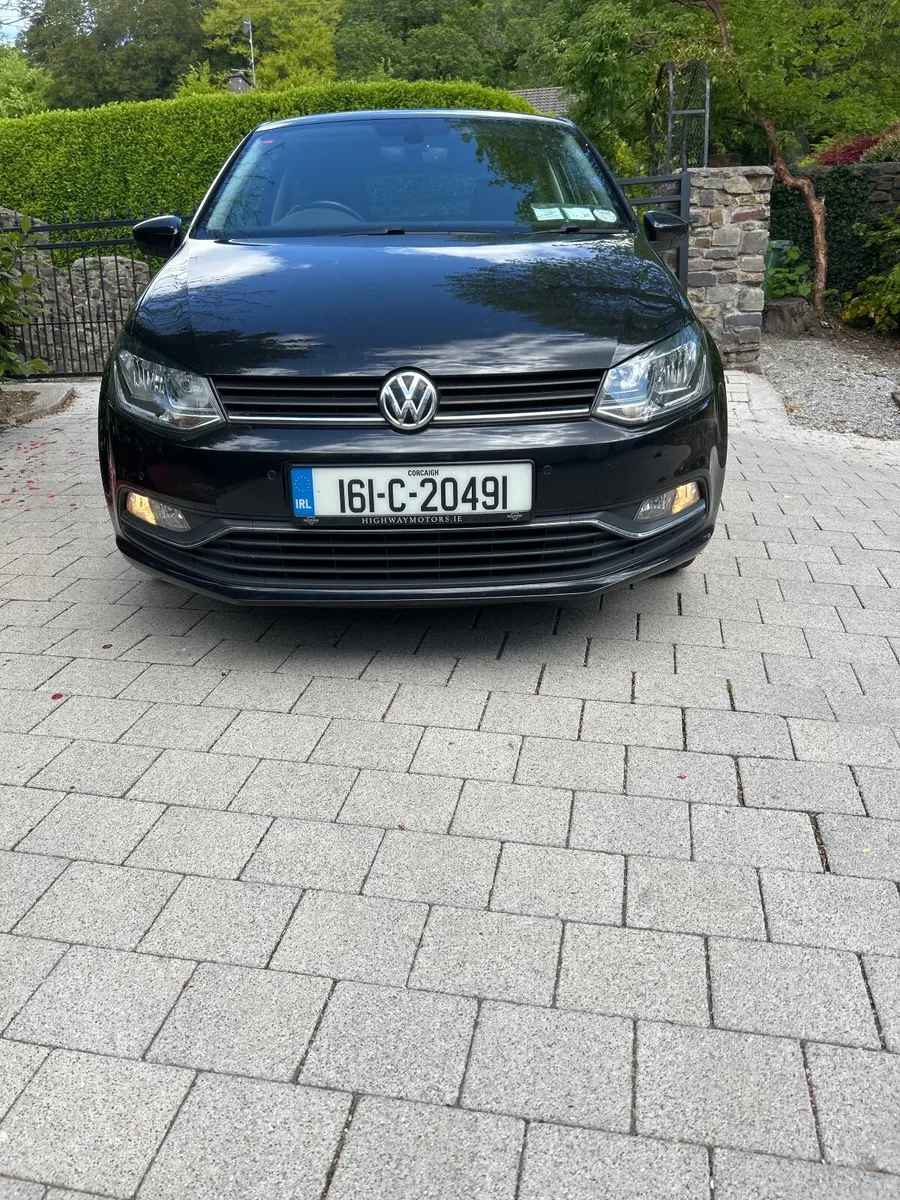 Volkswagen Polo 2016 - Image 2