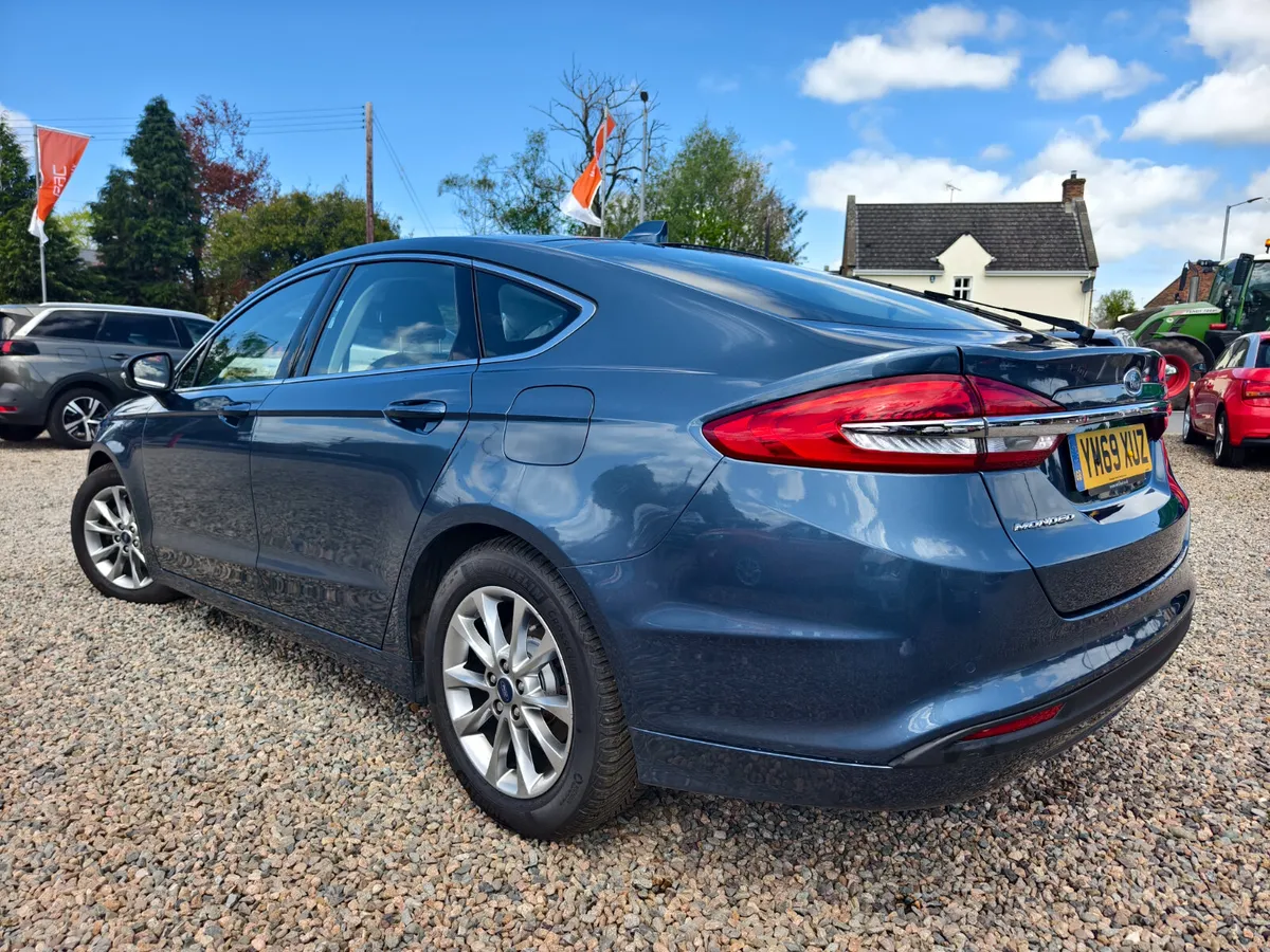 Ford Mondeo Zetec Edition 2.0EcoBlue Auto - Image 4