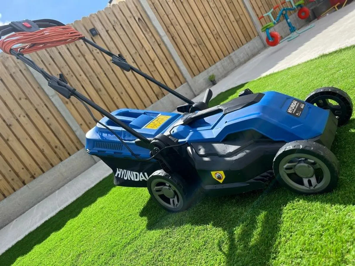 lawnmower - Image 4