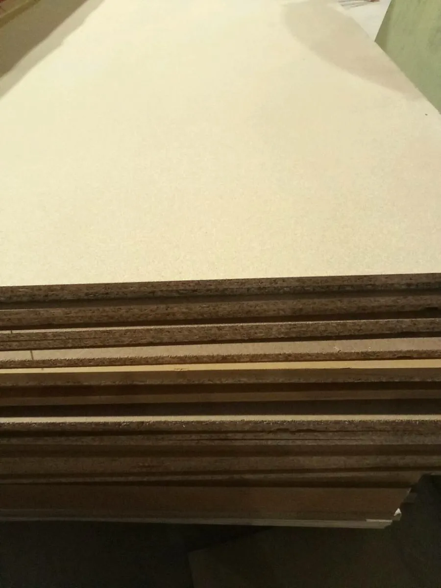 8x4. 15mm .MDF& CHIPBOARD - Image 3