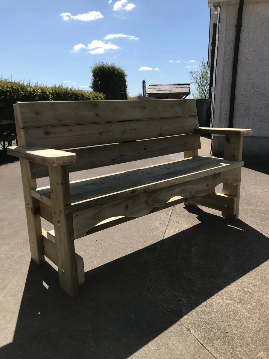 Garden seating - Image 1