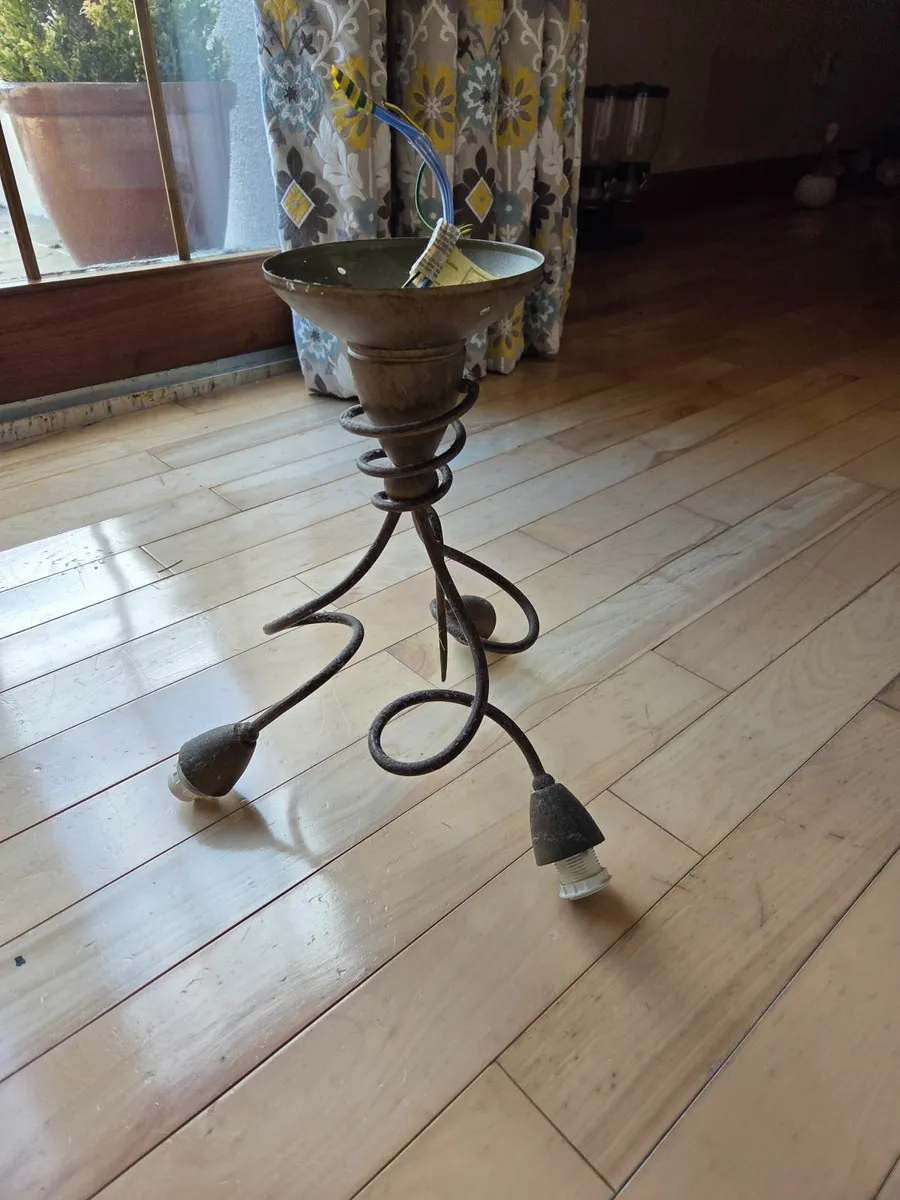Light - Image 1