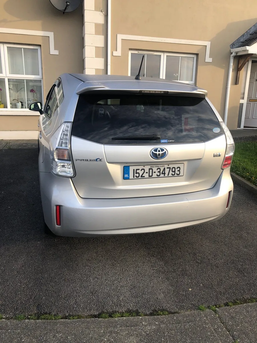 Toyota Prius alpha 2015 ( 7 seater ) - Image 2
