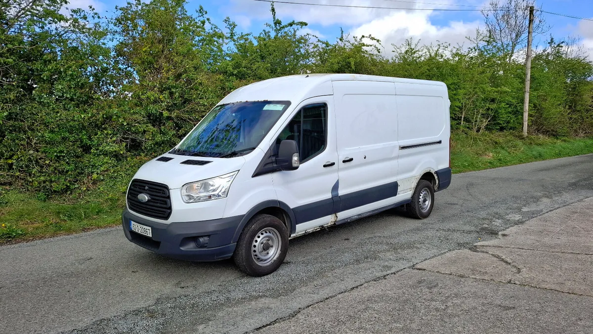 2015 Ford Transit Panel Van , 3 Seats - Image 3