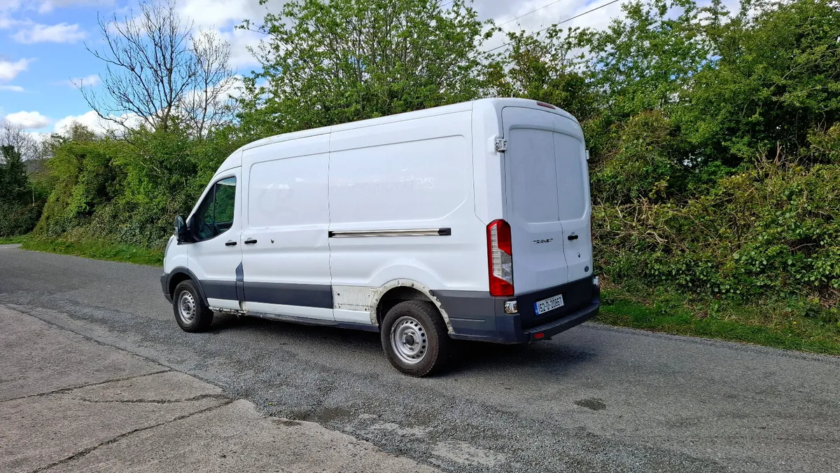2015 Ford Transit Panel Van , 3 Seats - Image 4