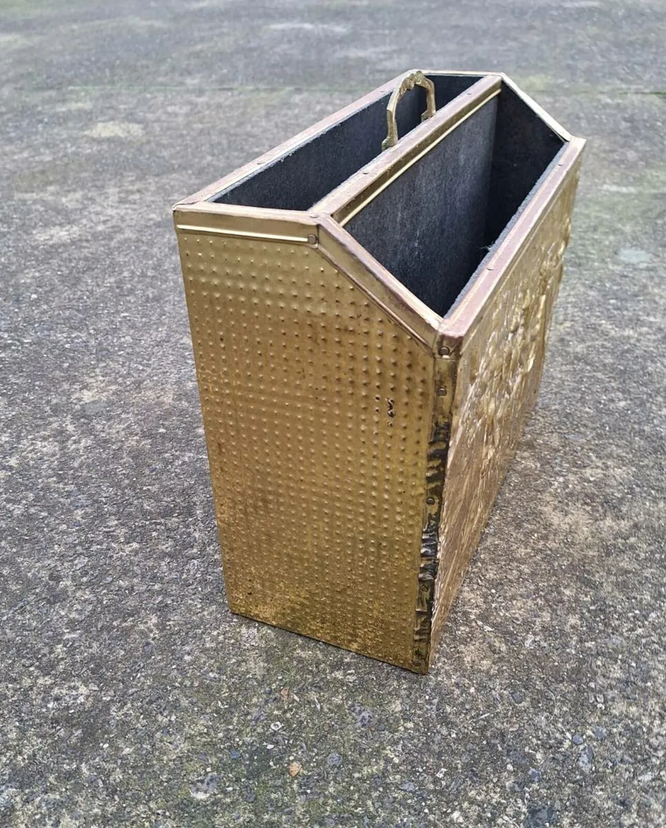 Brass magazine rack - Image 2