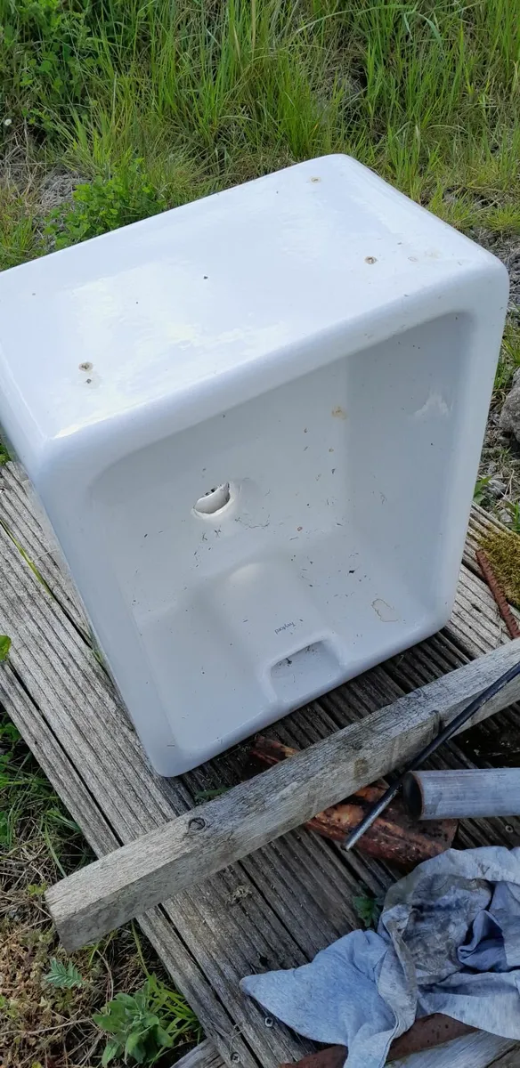 Belfast sink - Image 1