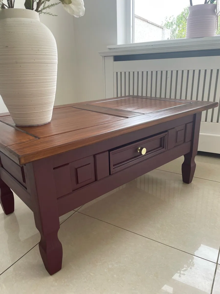 Solid wood coffee table - Image 2