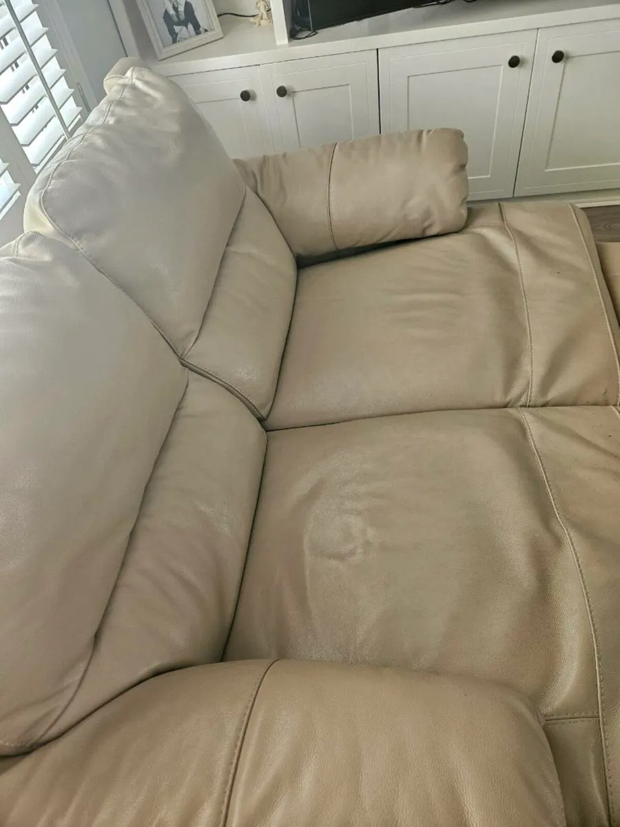 leather recliner sofa - Image 3