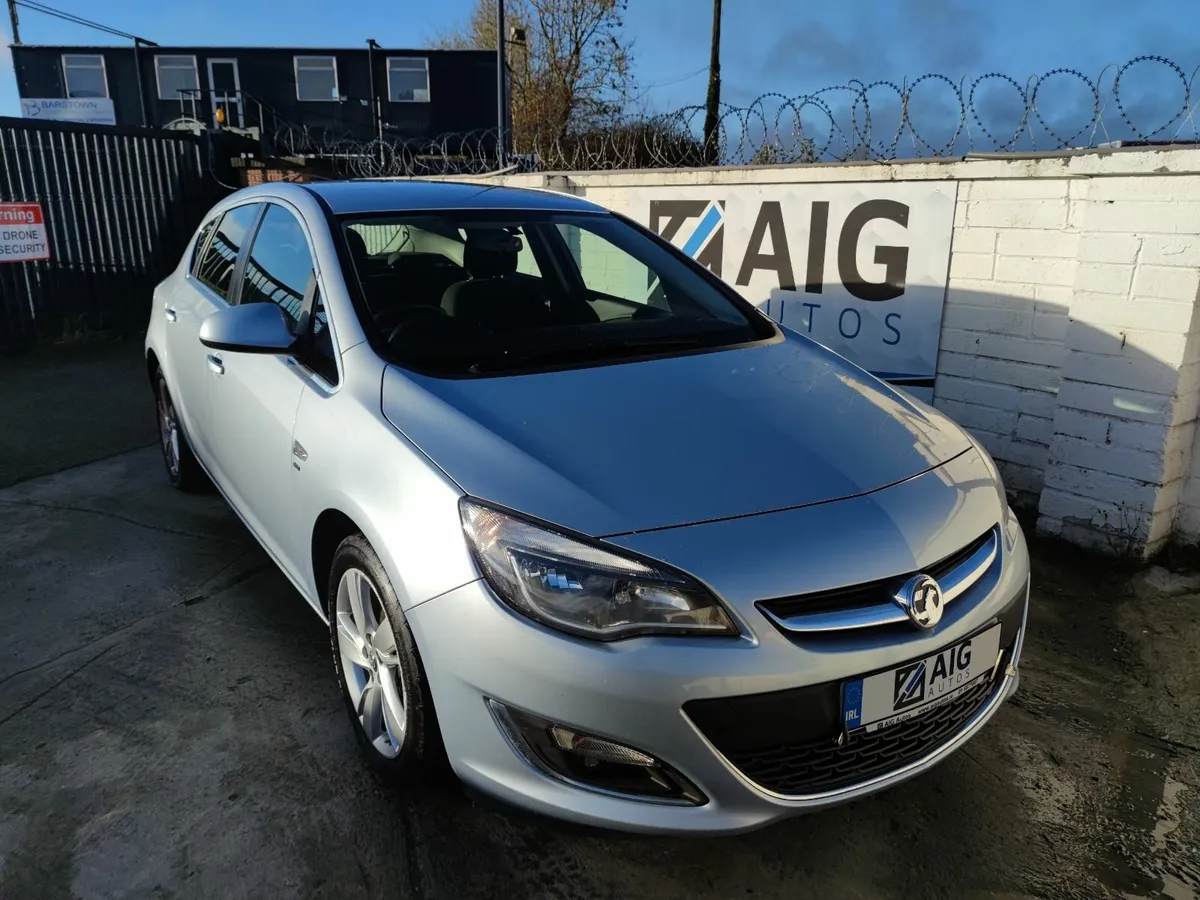 Opel/Vauxhall Astra 2015 1.4 SRI 140BHP - Image 2