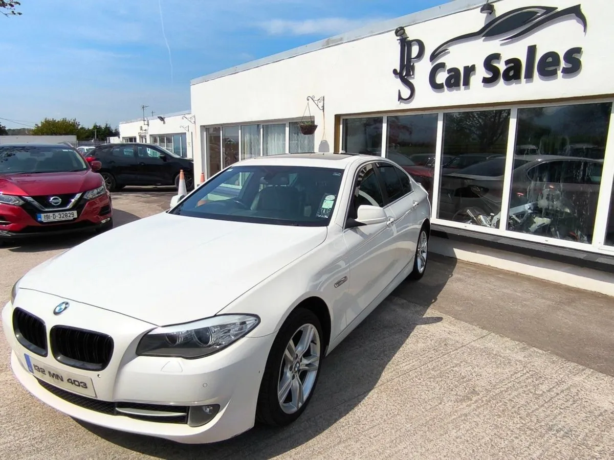 BMW 5 Series 520D Efficientdynamics - Image 2