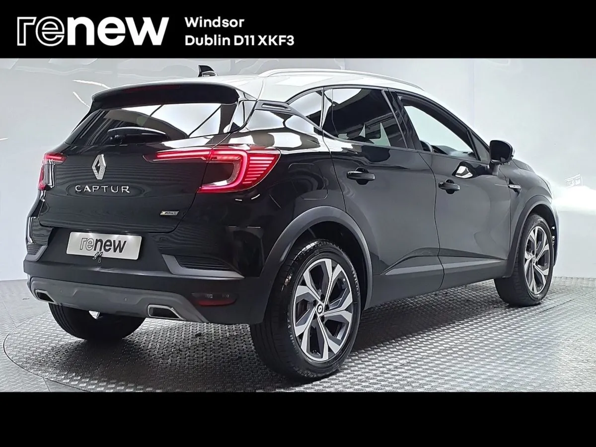 Renault Captur RS Line TCE 90 My23 5DR - Image 4