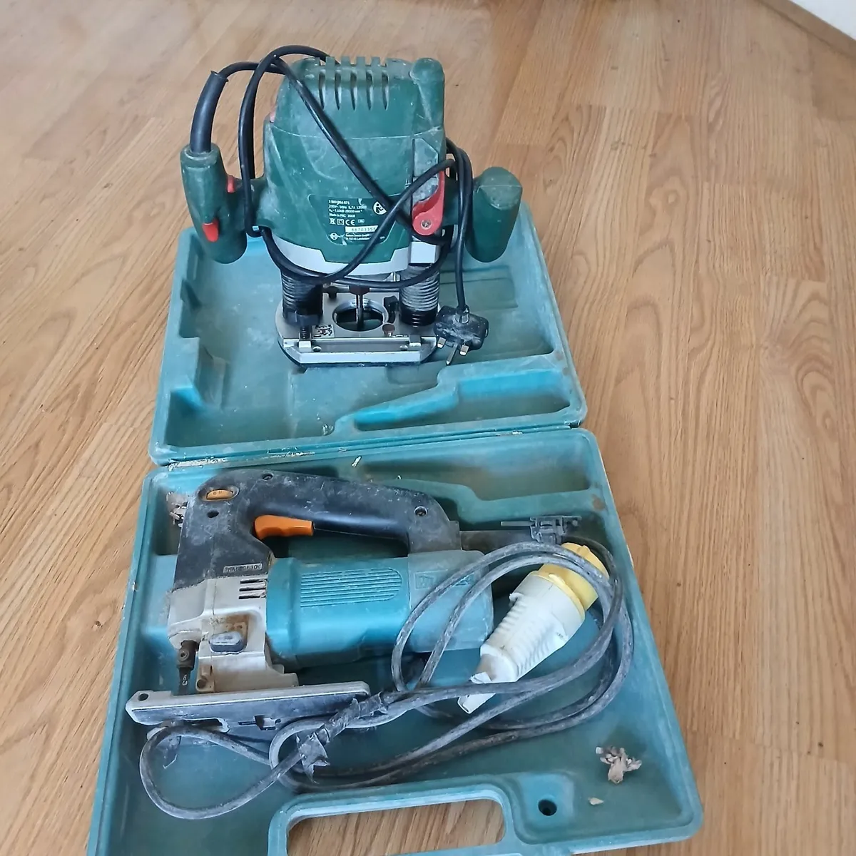 Router 240 bosh jigsaw 110 makita