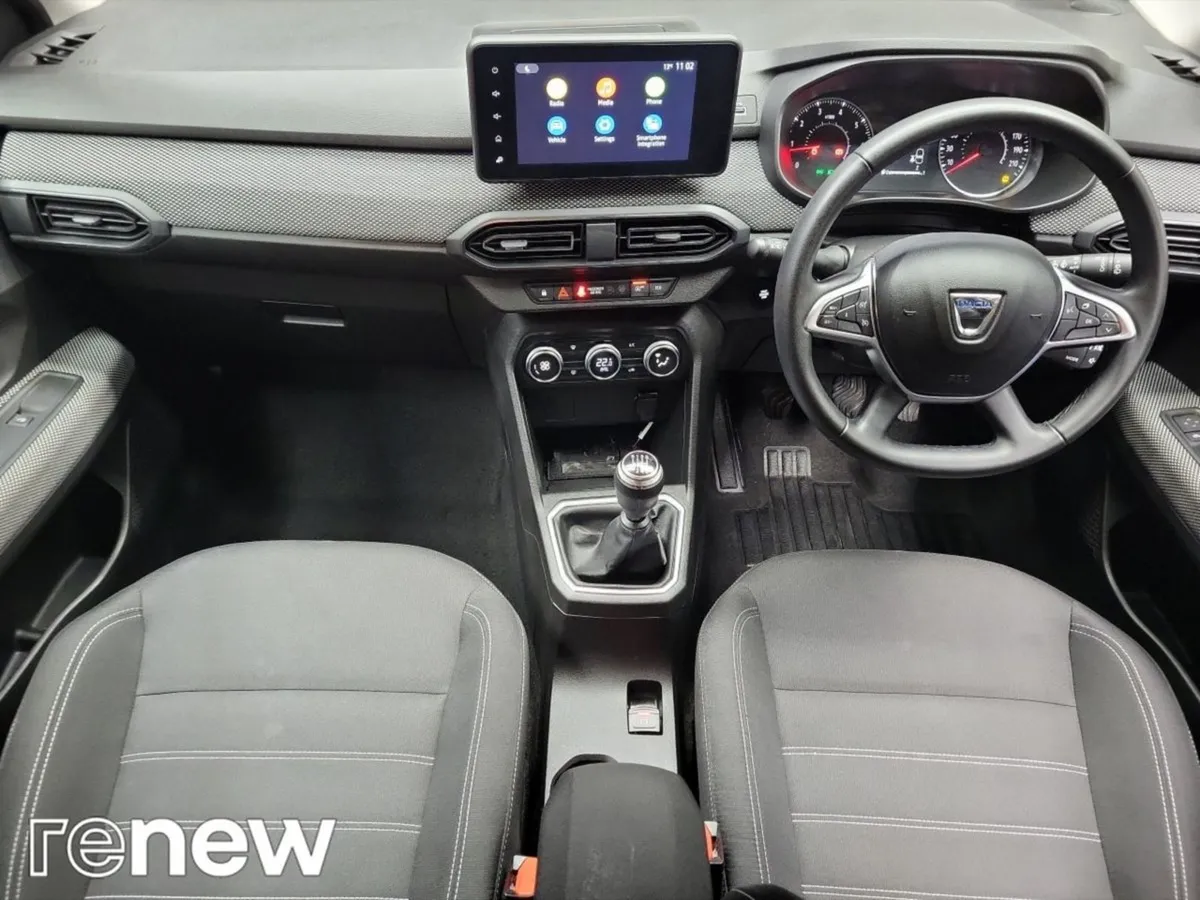 Dacia Jogger TCe 110 Comfort 7 Seats - Image 3