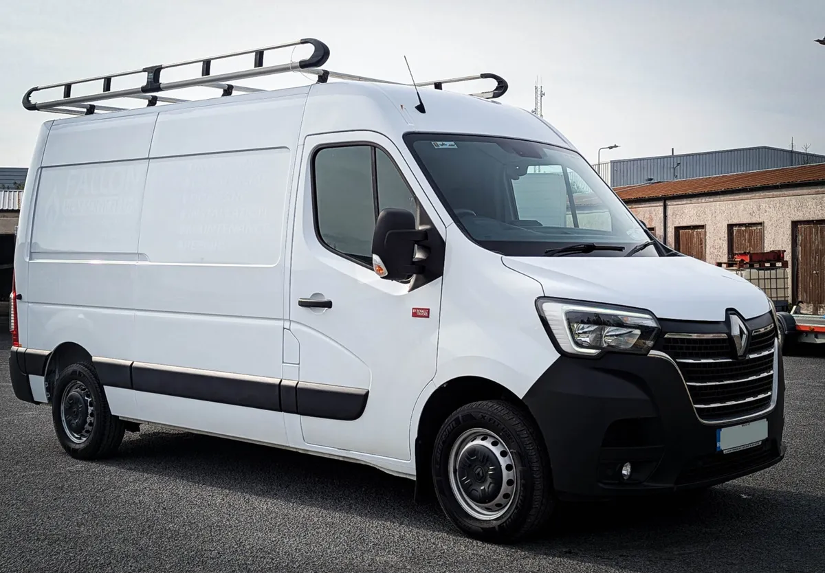 221 Renault Master - Image 1