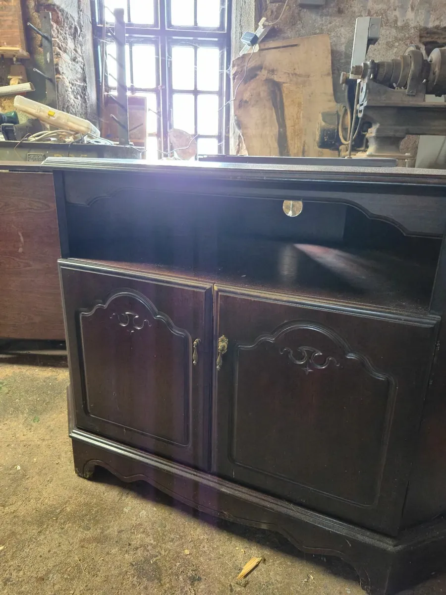 Furniture - Image 4