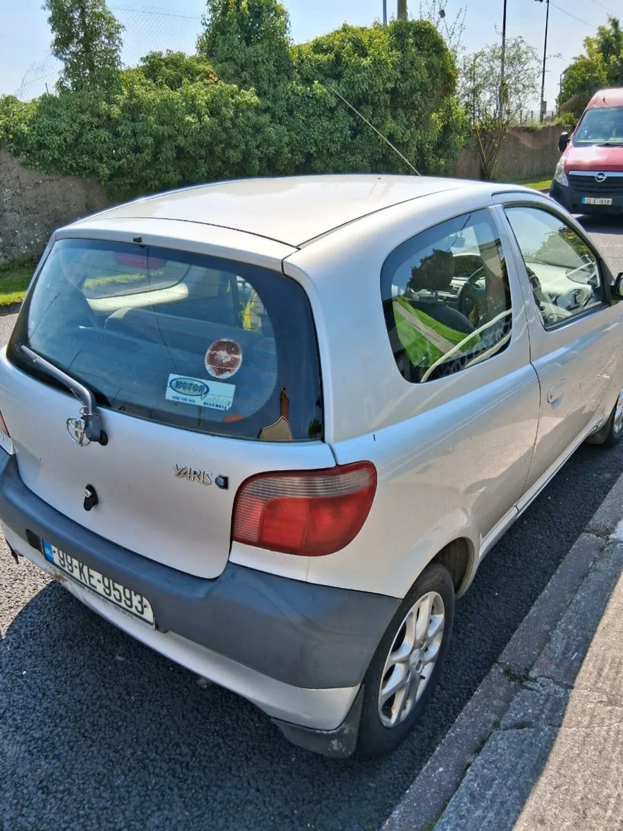Toyota Yaris Taxed. Nct.10.months. €1,130. - Image 3
