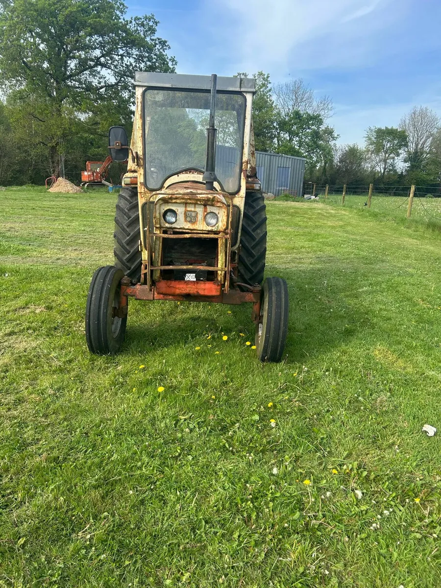 Tractor for sale - Image 1