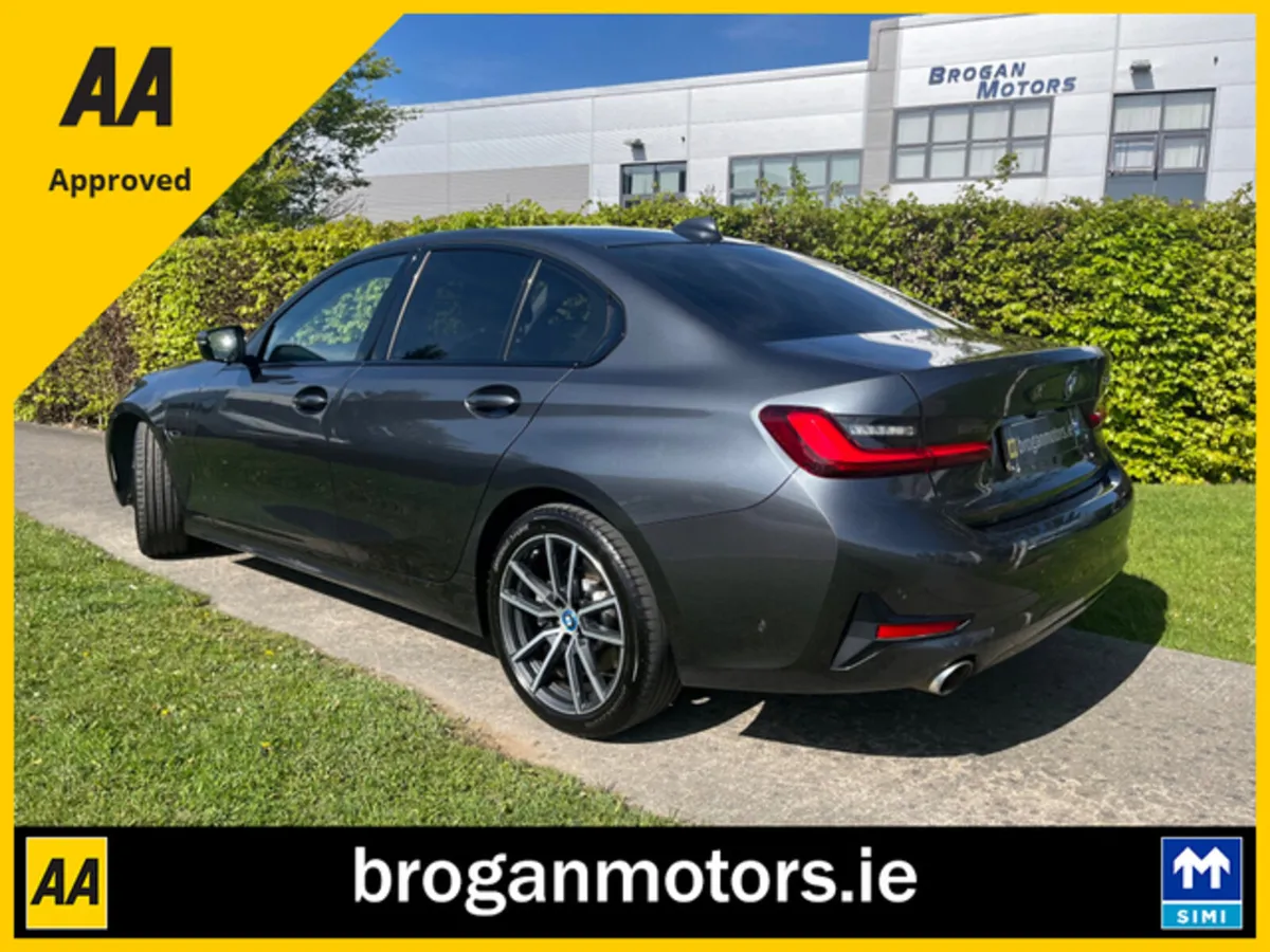 BMW 3-Series 330e 2021 Sport Pro*Phev* - Image 4