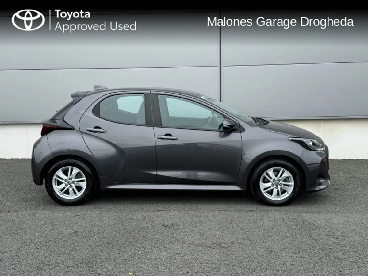 Toyota Yaris 1.5 Hybrid Luna Call Now 041 980 2420 - Image 3