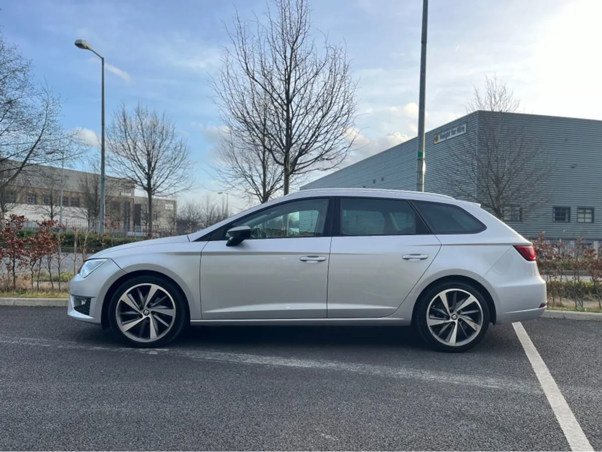 SEAT Leon FR 2.0 TDI 5DR Estate  timing Belt WAS - Image 2