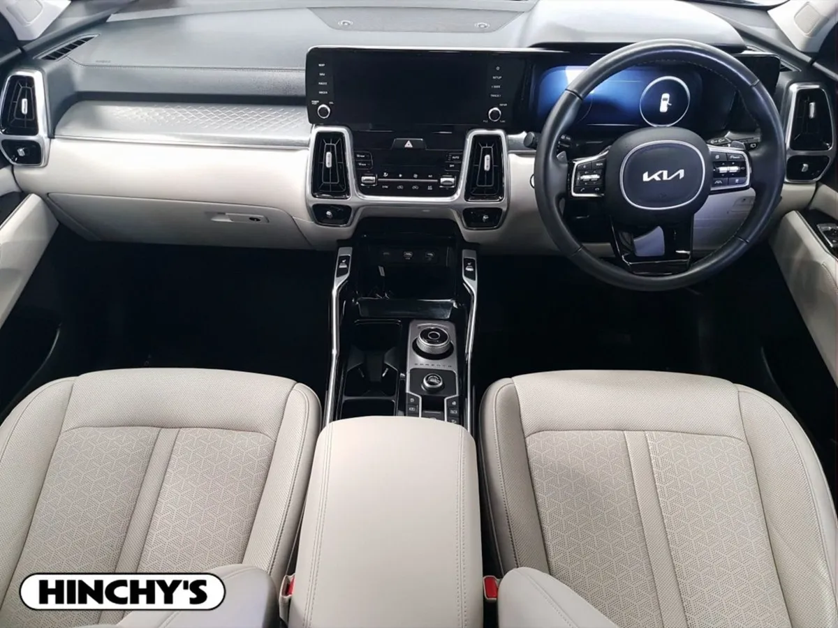 Kia Sorento 2.2 K3 4X2 Diesel 7 Seats - Image 3