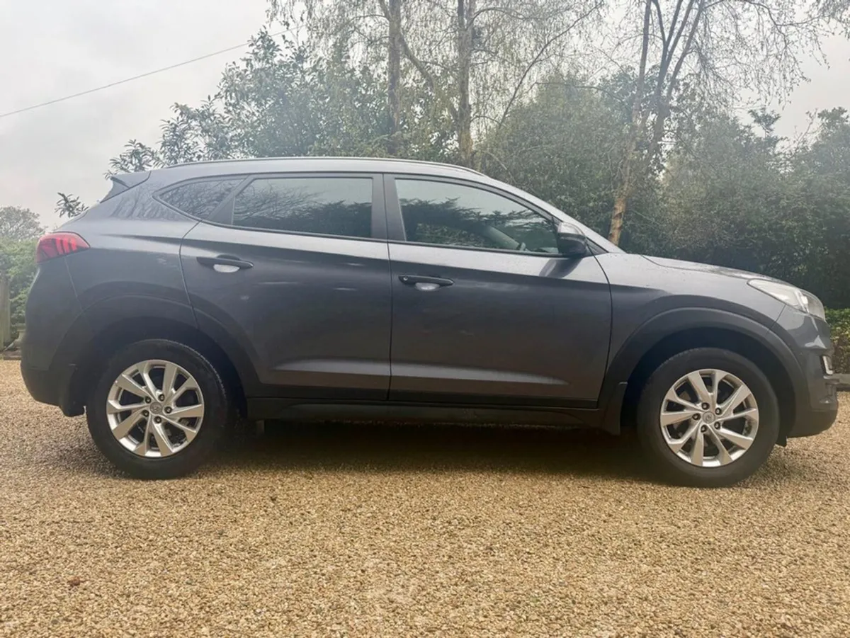 Hyundai Tucson  sale Agreed  Executive  petrol..l - Image 4
