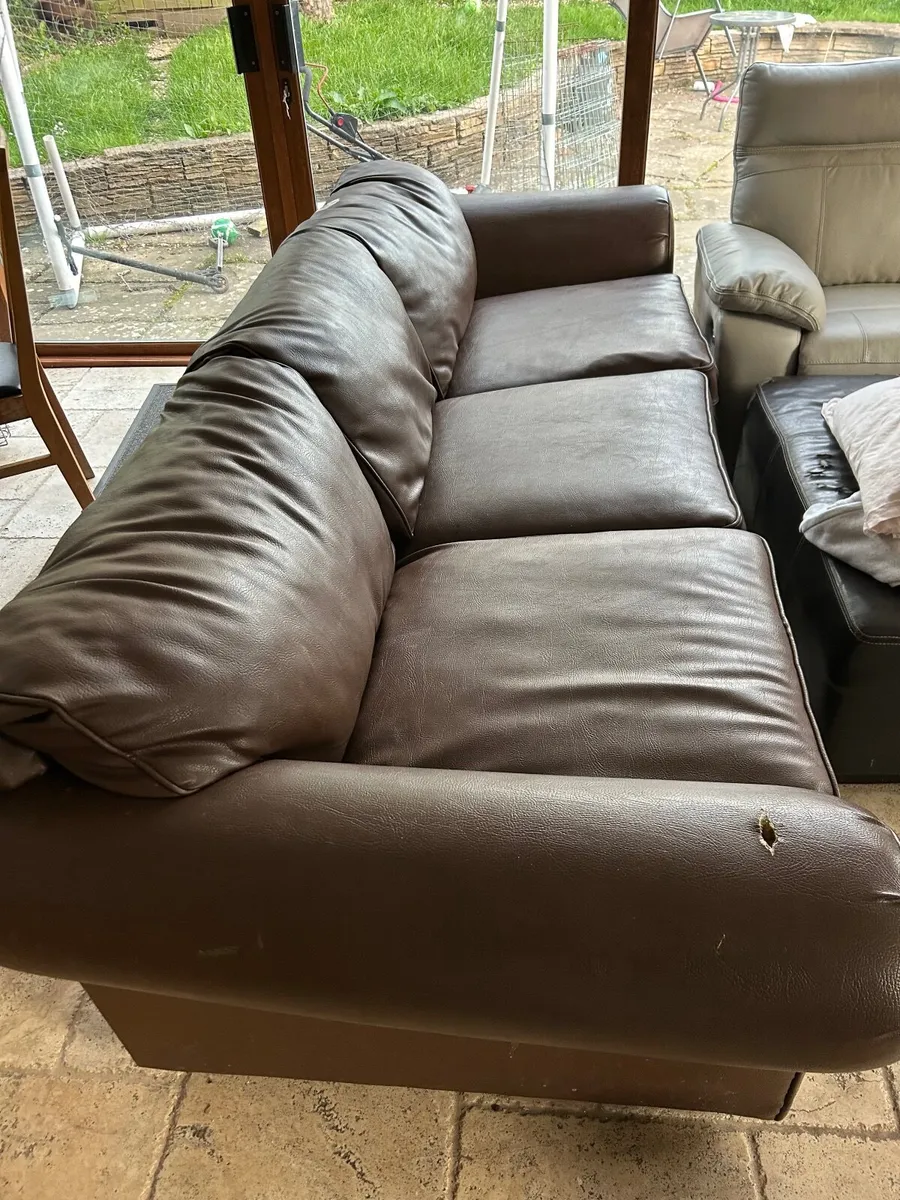 Couch - Image 1