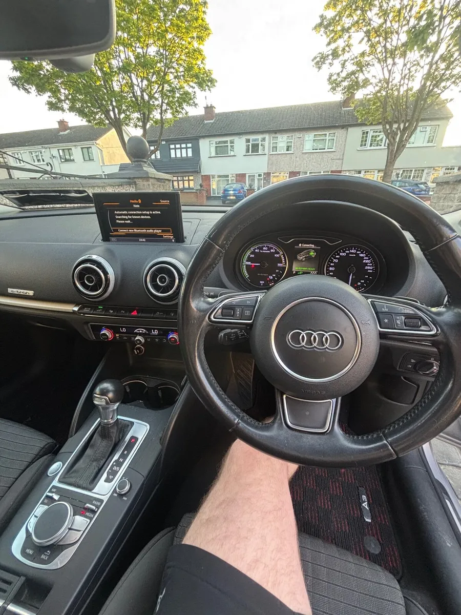 Audi A3 Etron Hybrid - Image 2