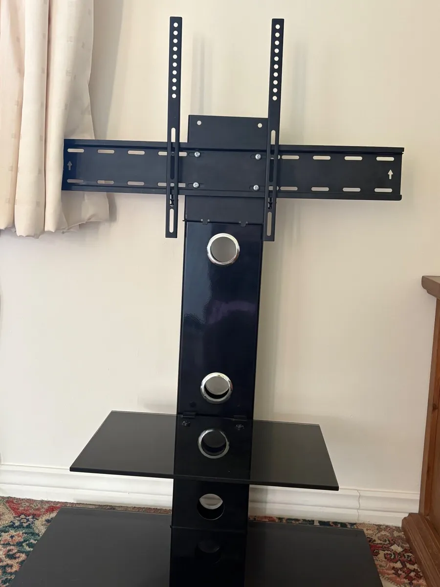 TV Stand - Image 2