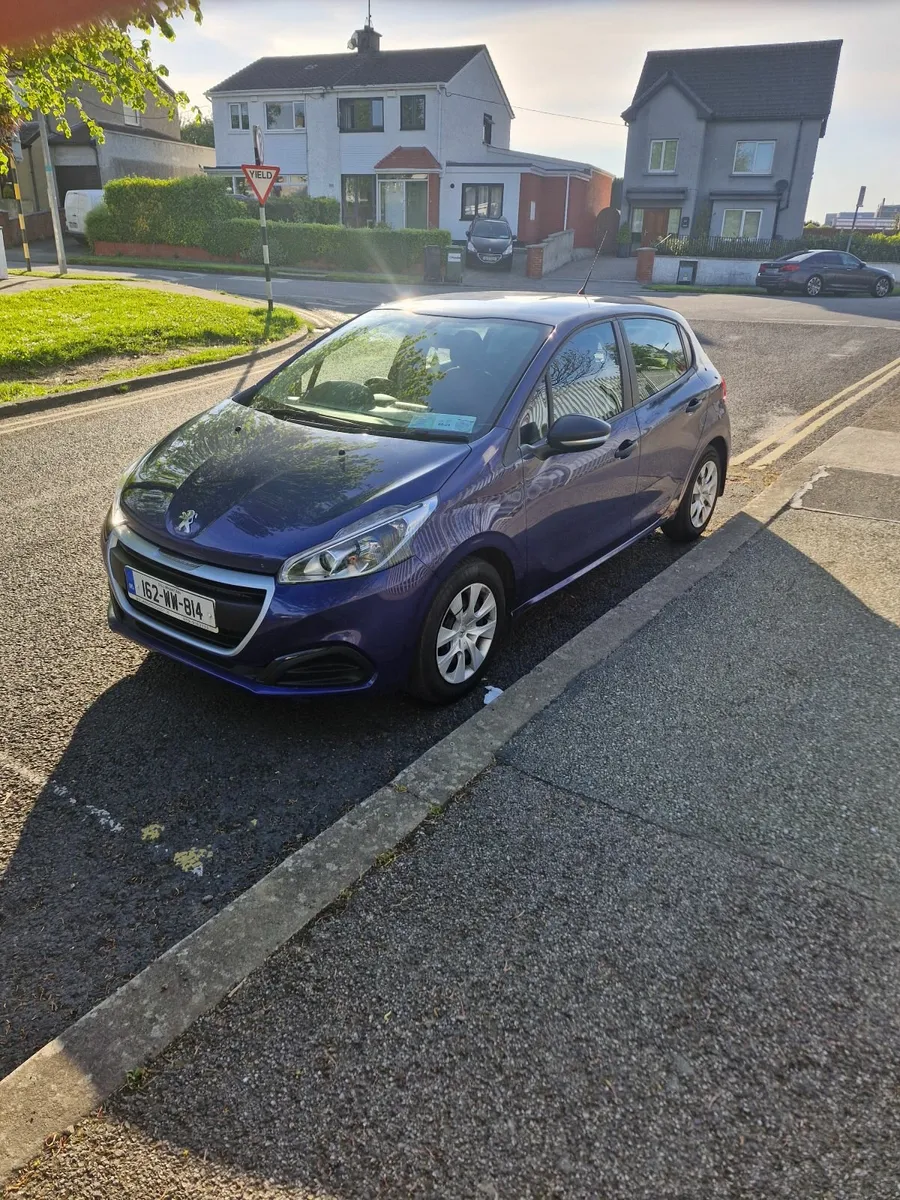 Peugeot 208 2016 - Image 4