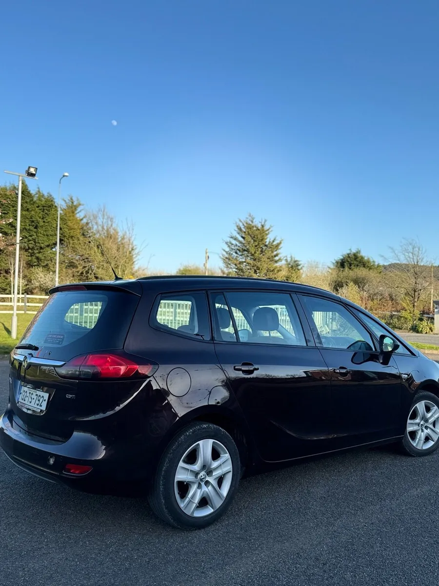 Perfect 7- Seater Family Car- Opel Zafira 2.0 CDTI - Image 1
